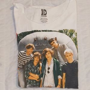 One direction Tshirt